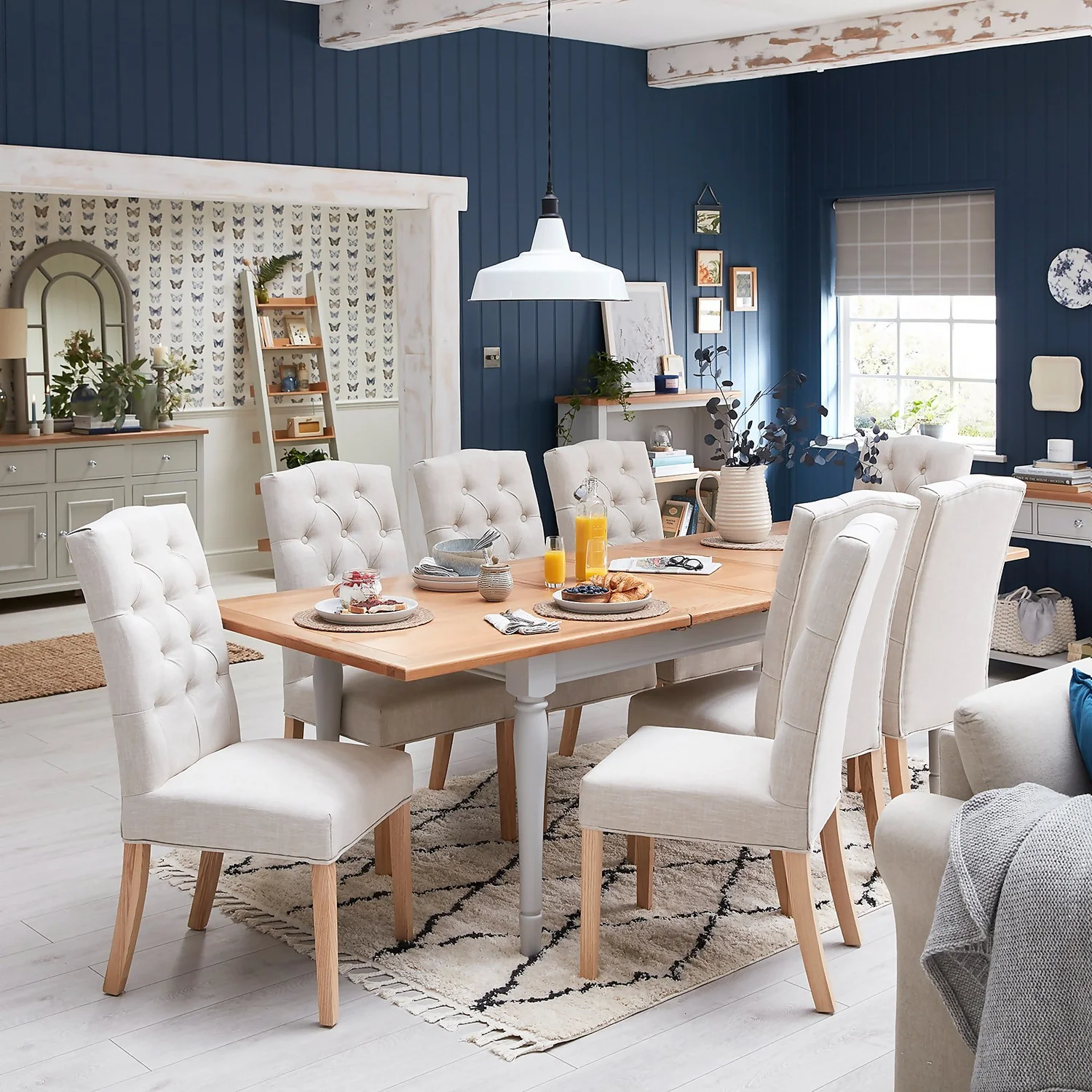 Westcott Oak Painted 8-10 Seat Extending Dining Table 4 Westcott Oak Painted 8-10 Seat Extending Dining Table - Image 2